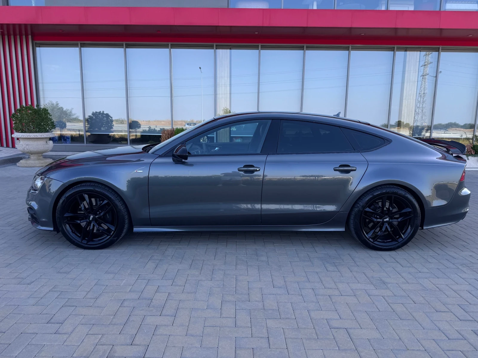 Audi A7 S-line Bitdi! Soft close! Distronic!, снимка 6 - Автомобили и джипове - 56204929
