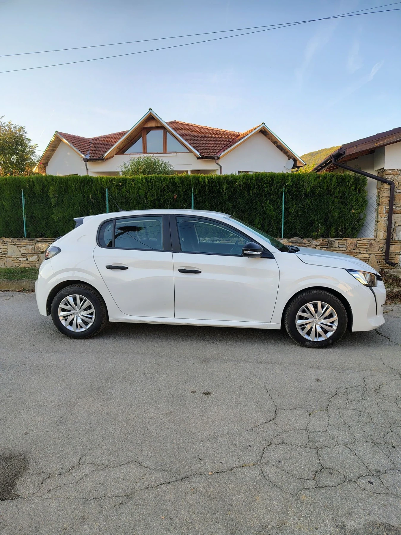 Peugeot 208 1.5 eHDI | Mobile.bg � ����������� 8