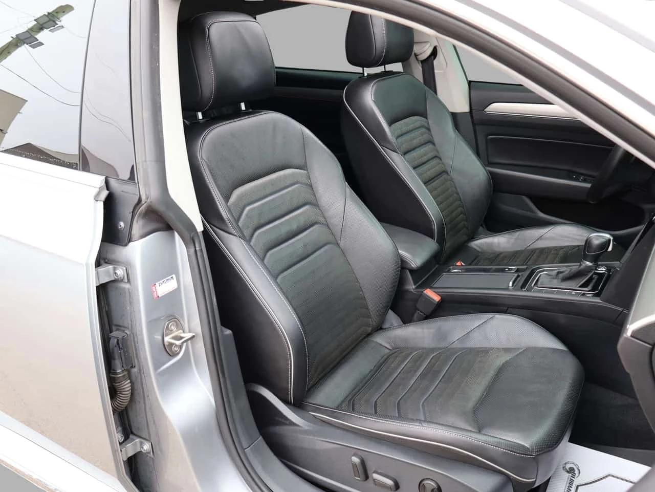 VW Arteon * 2.0 TSI SEL PREMIUM AWD * ACCIDENT FREE* V.W MAI | Mobile.bg � ����������� 17
