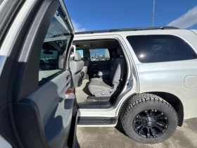 Toyota Sequoia PLATINUM 4WD  - 14300 € / 27968.37 лв. - 99146320 9