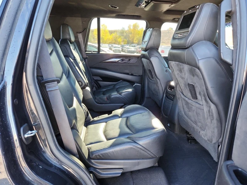 Cadillac Escalade ПОДГРЕВ* КАМЕРА* КЕЙЛЕС* LANE* ASSIST, снимка 11 - Автомобили и джипове - 52849475