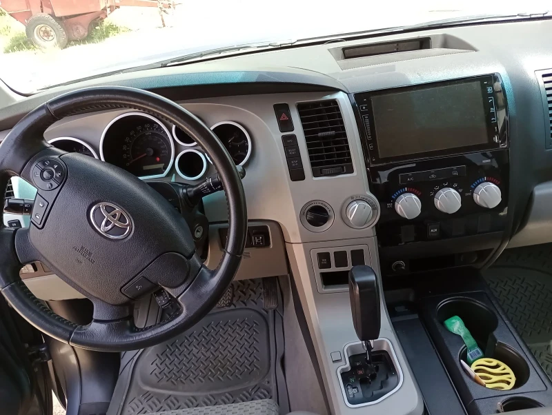Toyota Tundra 5.7i force5sr AGU, снимка 6 - Автомобили и джипове - 52920038