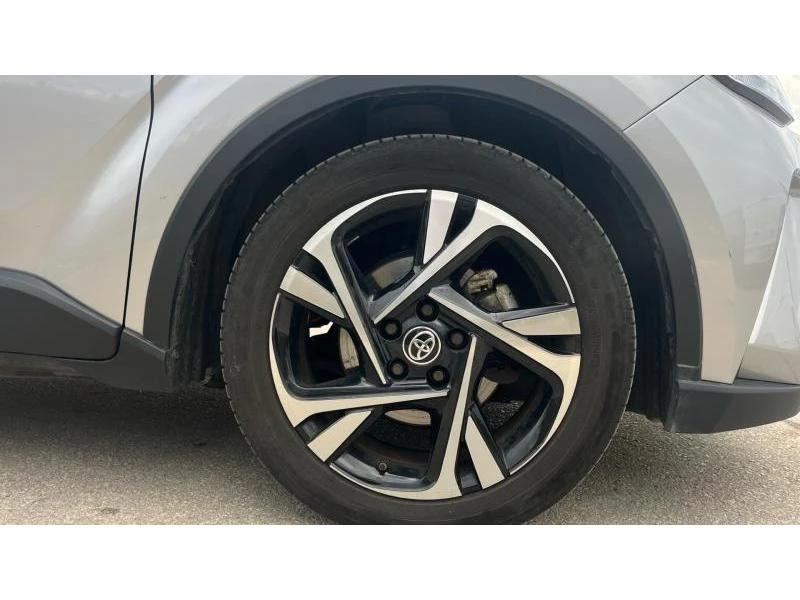 Toyota C-HR 2.0 HYB E-CVT Club Bitone | Mobile.bg � ����������� 15