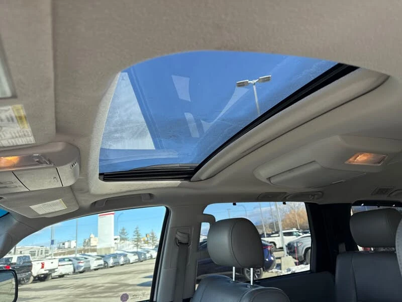 Toyota Sequoia PLATINUM 4WD , снимка 12 - Автомобили и джипове - 53720338