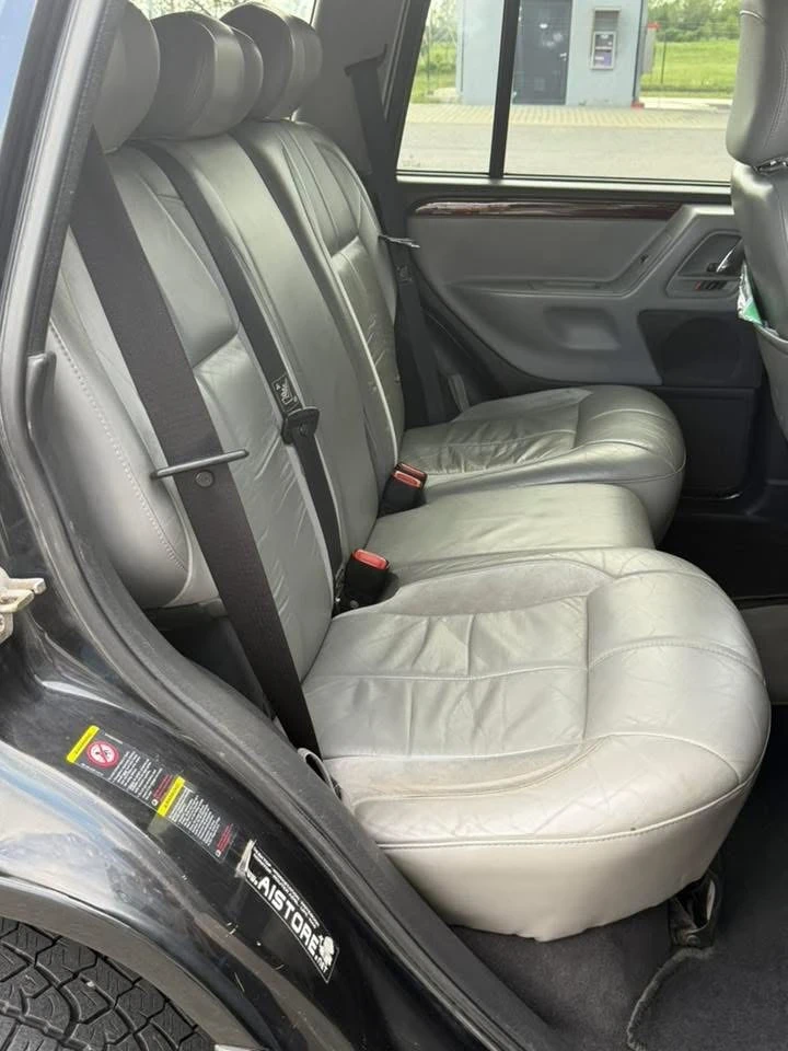 Jeep Grand cherokee, снимка 17 - Автомобили и джипове - 54791543