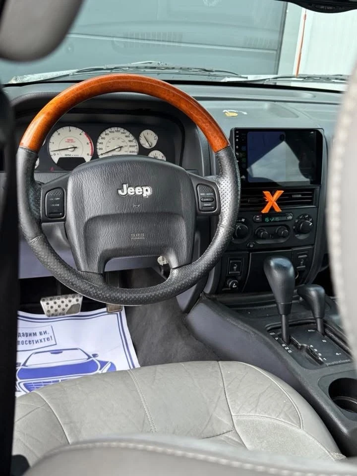 Jeep Grand cherokee, снимка 9 - Автомобили и джипове - 54791543