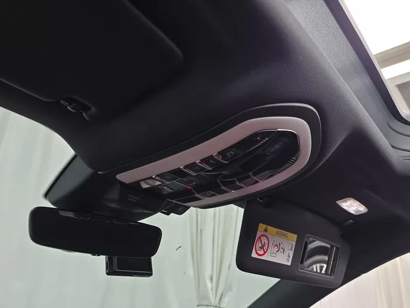Porsche Macan 2.9 S/ BOSE/ 360/ DIST/ PANO/ НАДУВАНЕ, снимка 17 - Автомобили и джипове - 56707235