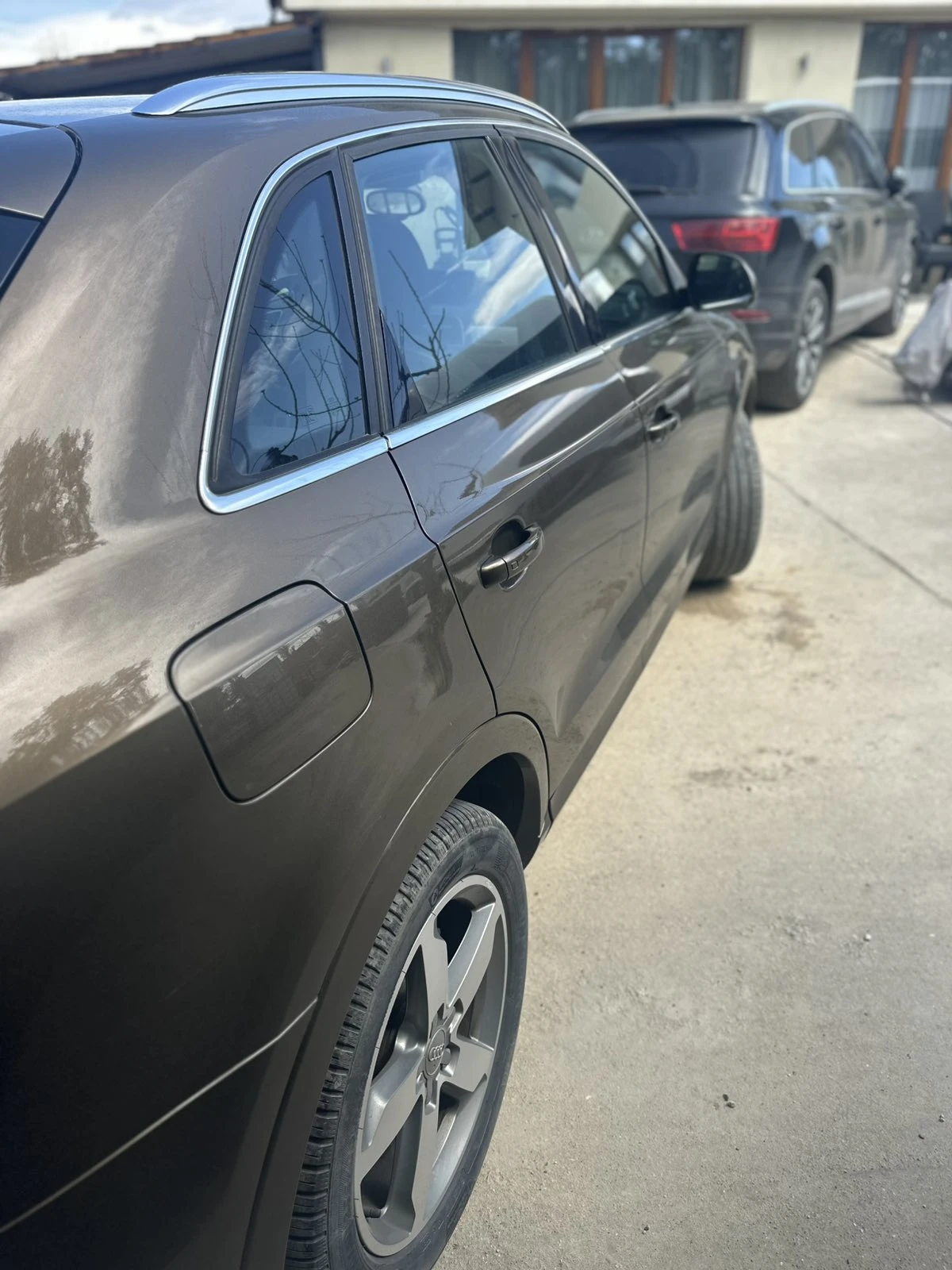 Audi Q3 2.0 S-line - изображение 6