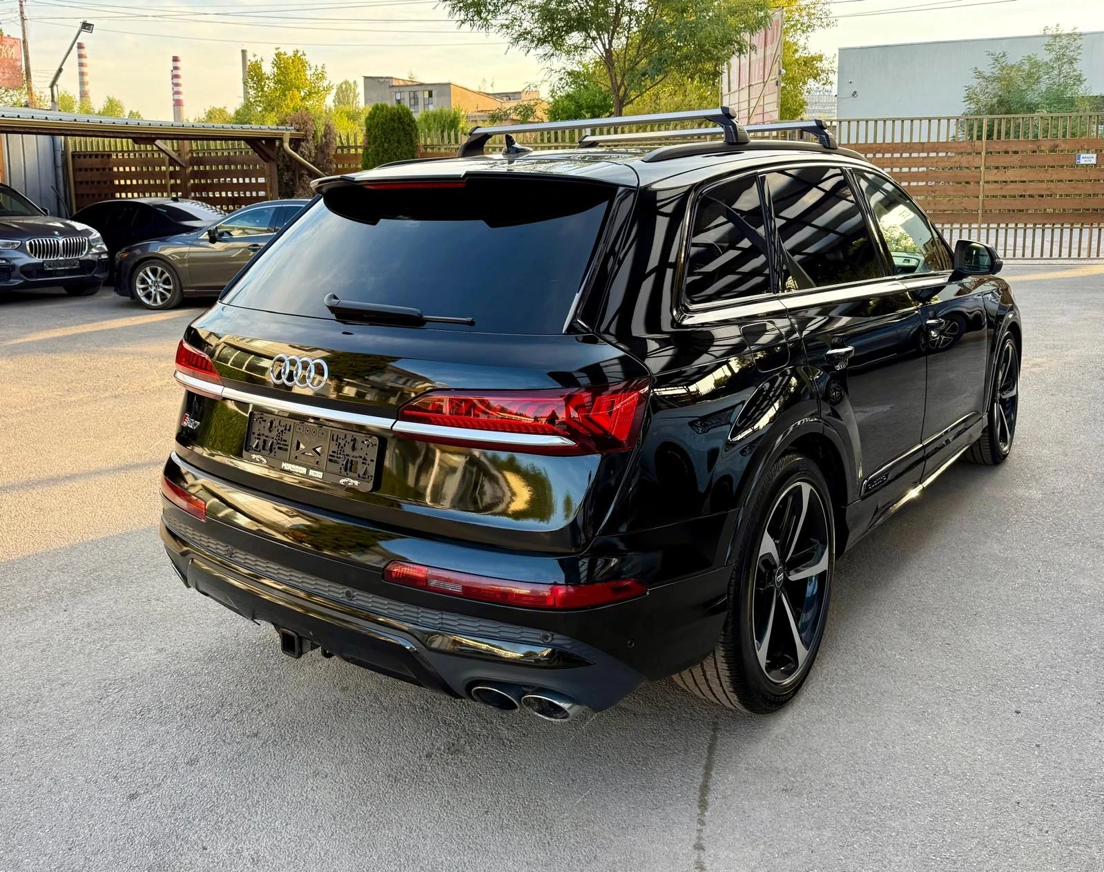Audi SQ7 4.0TFSI Technik Quattro - изображение 5