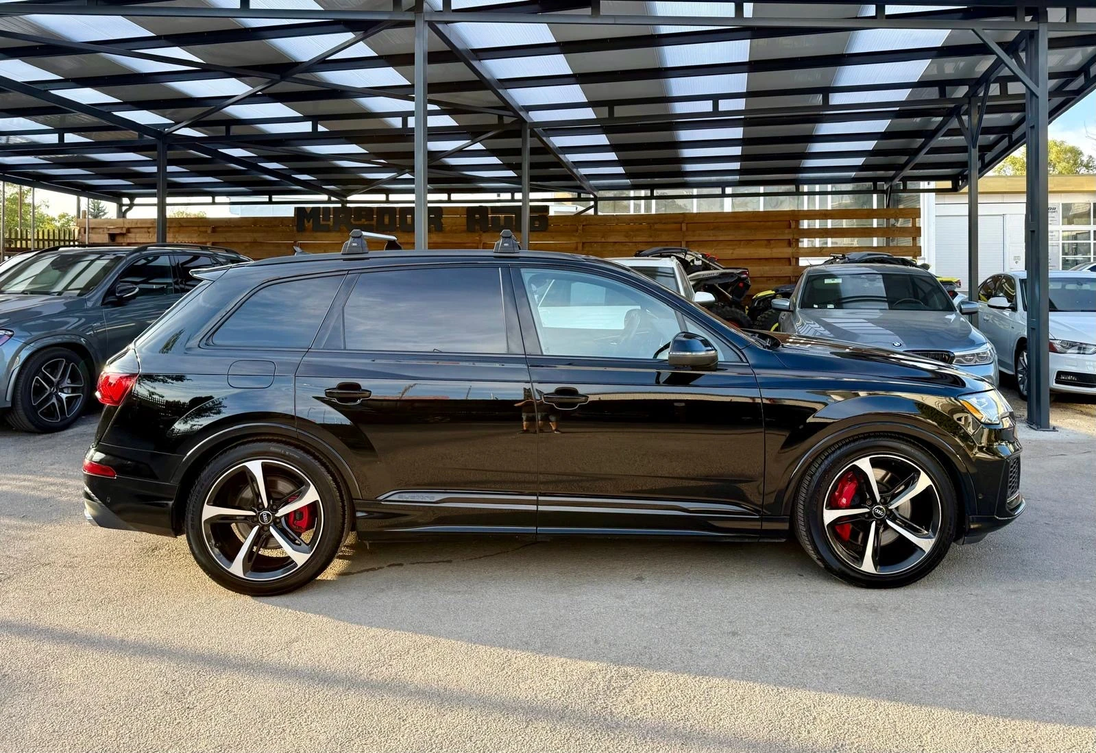 Audi SQ7 4.0TFSI Technik Quattro - изображение 8