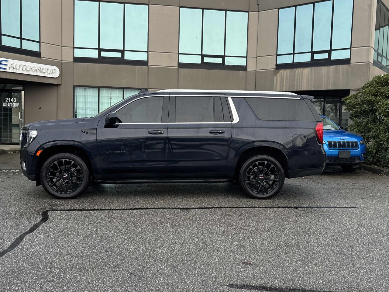 Gmc Yukon CARFAX* АВТОФИНАНСИРАНЕ БЕЗ ПЪРВОНАЧАЛНА ВНОСКА - изображение 2