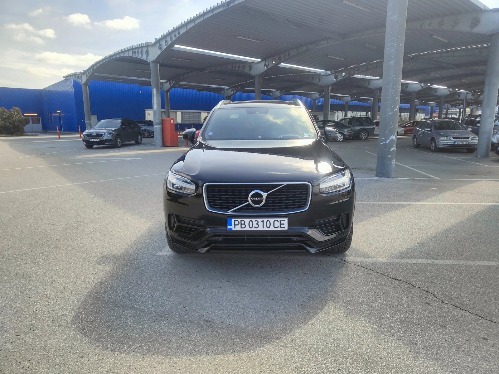 Volvo Xc90 T8 R-DESIGN, снимка 2 - Автомобили и джипове - 53774895