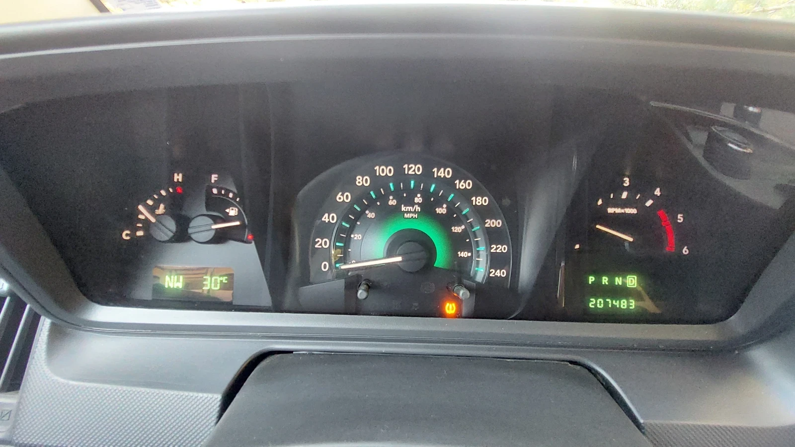 Dodge Journey, снимка 12 - Автомобили и джипове - 53851617