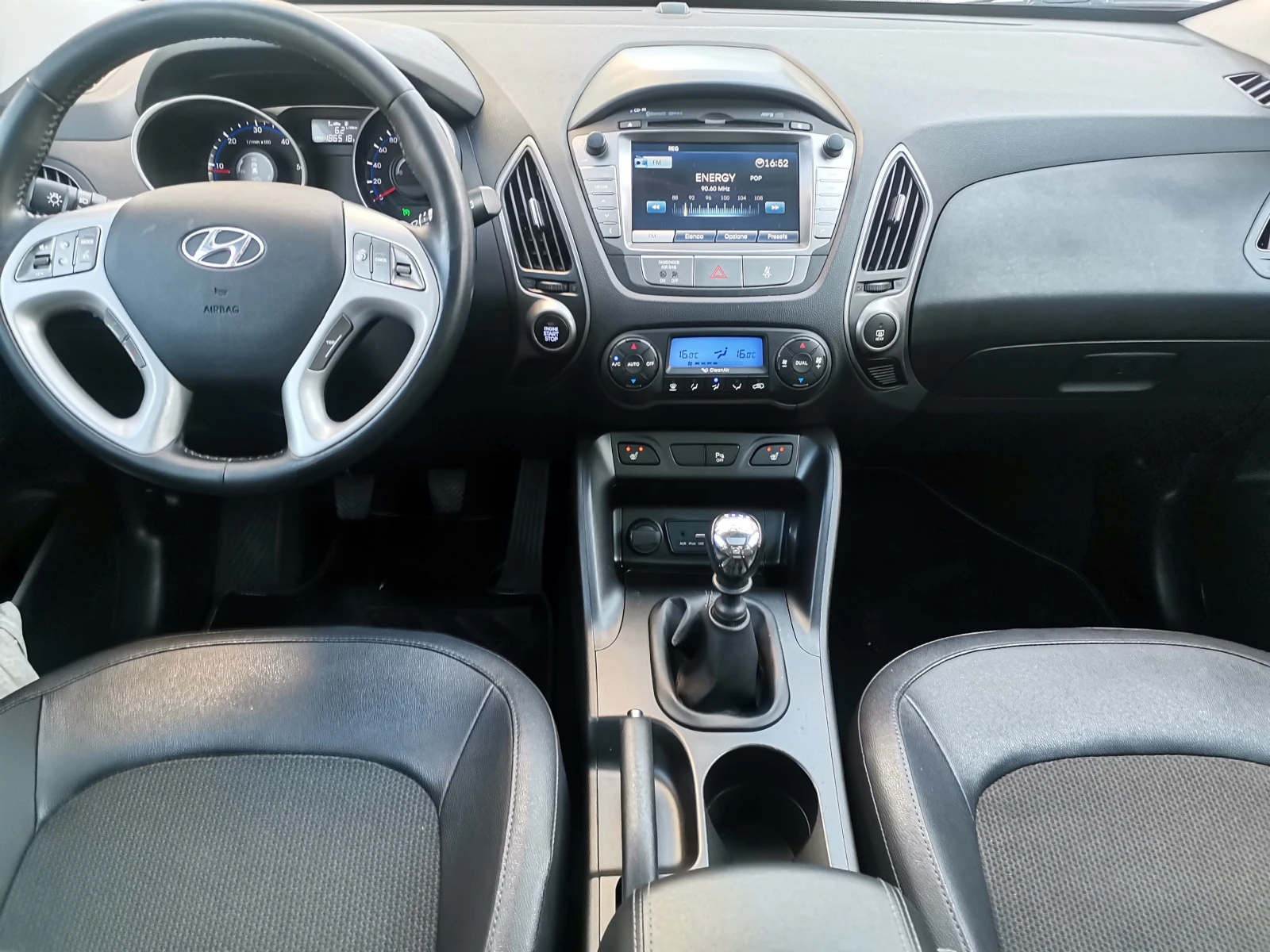 Hyundai IX35 1, 7cdti фейс/панорама, снимка 14 - Автомобили и джипове - 55493807