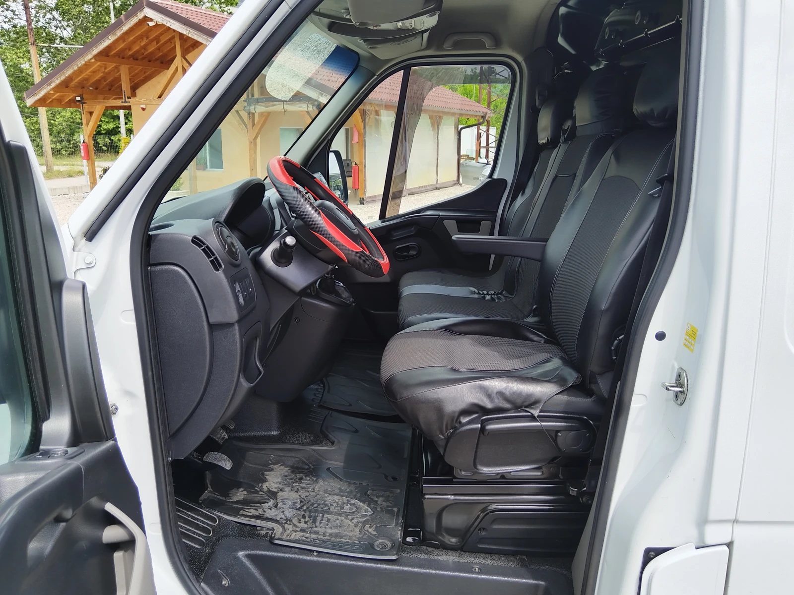 Renault Master 2.3DCI-165КС-EURO6-НАВИ - изображение 8