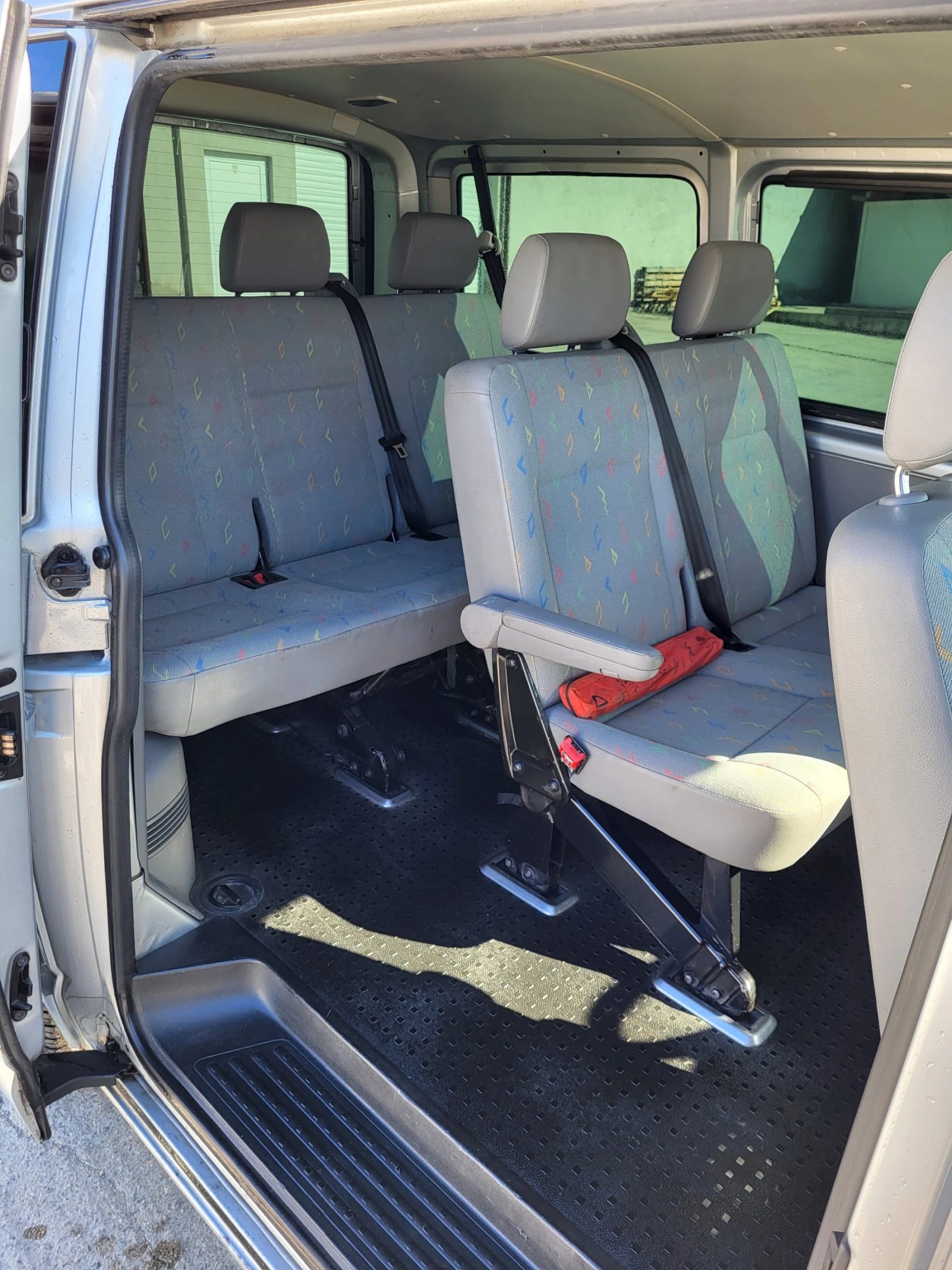 VW T5 CARAVELLE, снимка 5 - Бусове и автобуси - 53827447