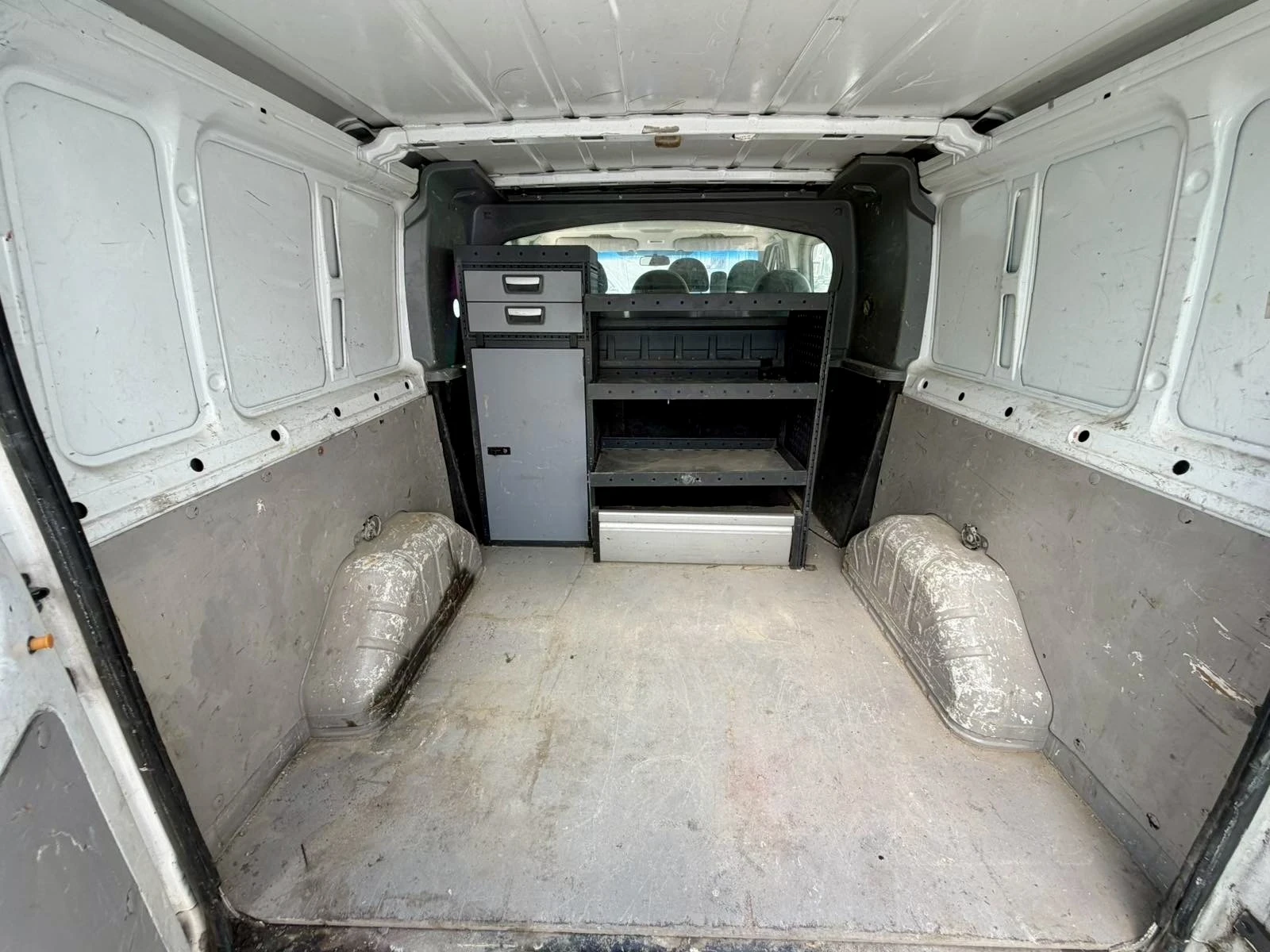 Ford Transit Товарен, 5+ 1, фургон, багажник, снимка 13 - Бусове и автобуси - 55033808