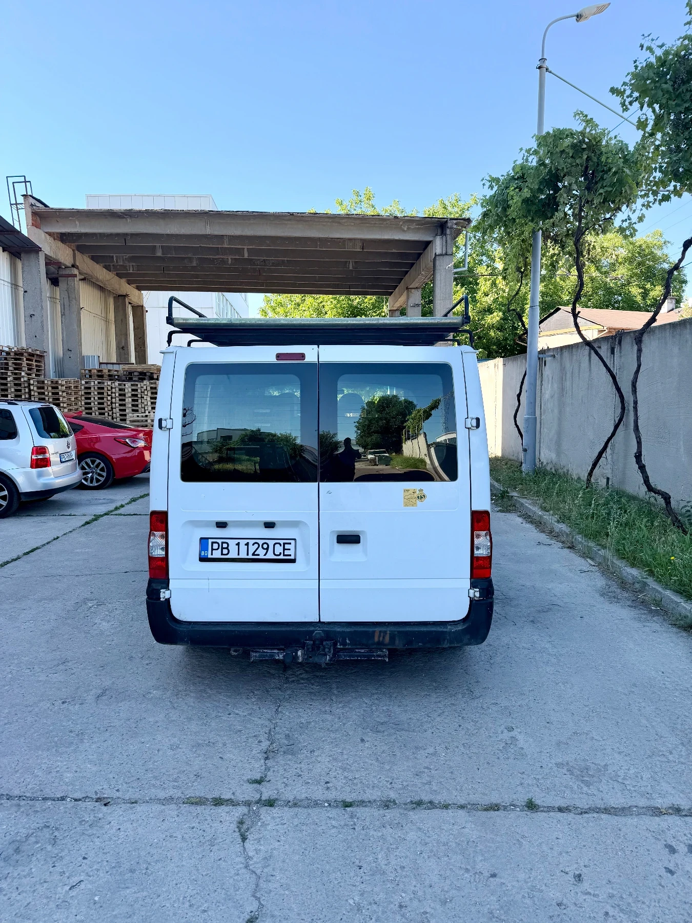 Ford Transit Товарен, 5+ 1, фургон, багажник, снимка 5 - Бусове и автобуси - 55033808