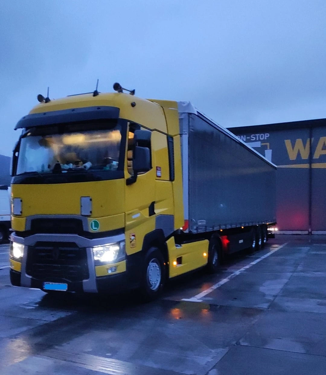Renault T 480