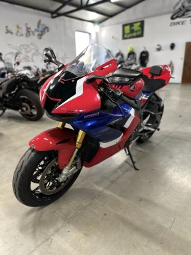     Honda Cbr 1000 RRR SP