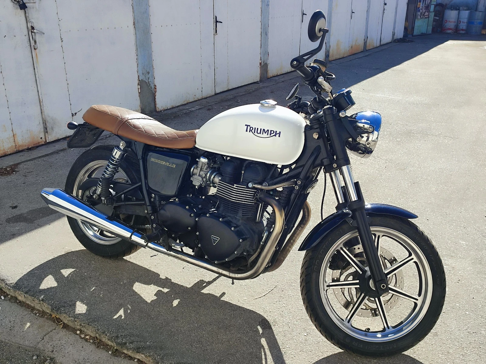 Triumph Bonneville T100i SE - изображение 3