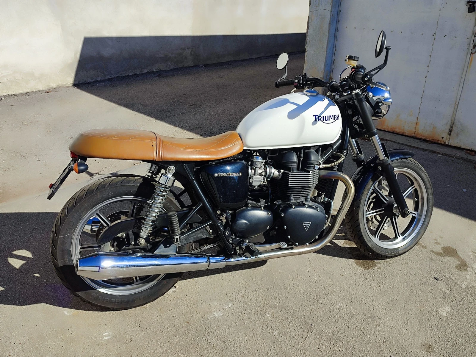 Triumph Bonneville T100i SE - изображение 4