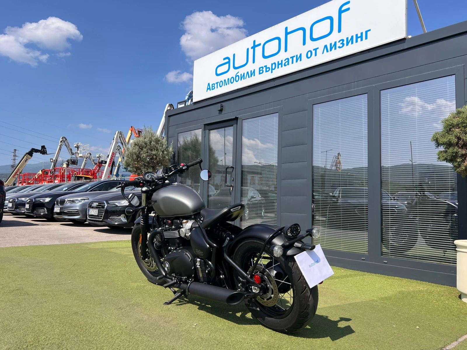 Triumph Bonneville BONNEVILLE BOBBER/1.2/77K.C. - изображение 3