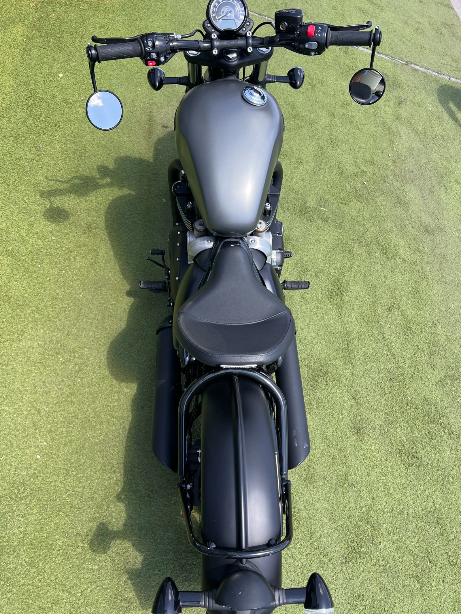 Triumph Bonneville BONNEVILLE BOBBER/1.2/77K.C. - изображение 9