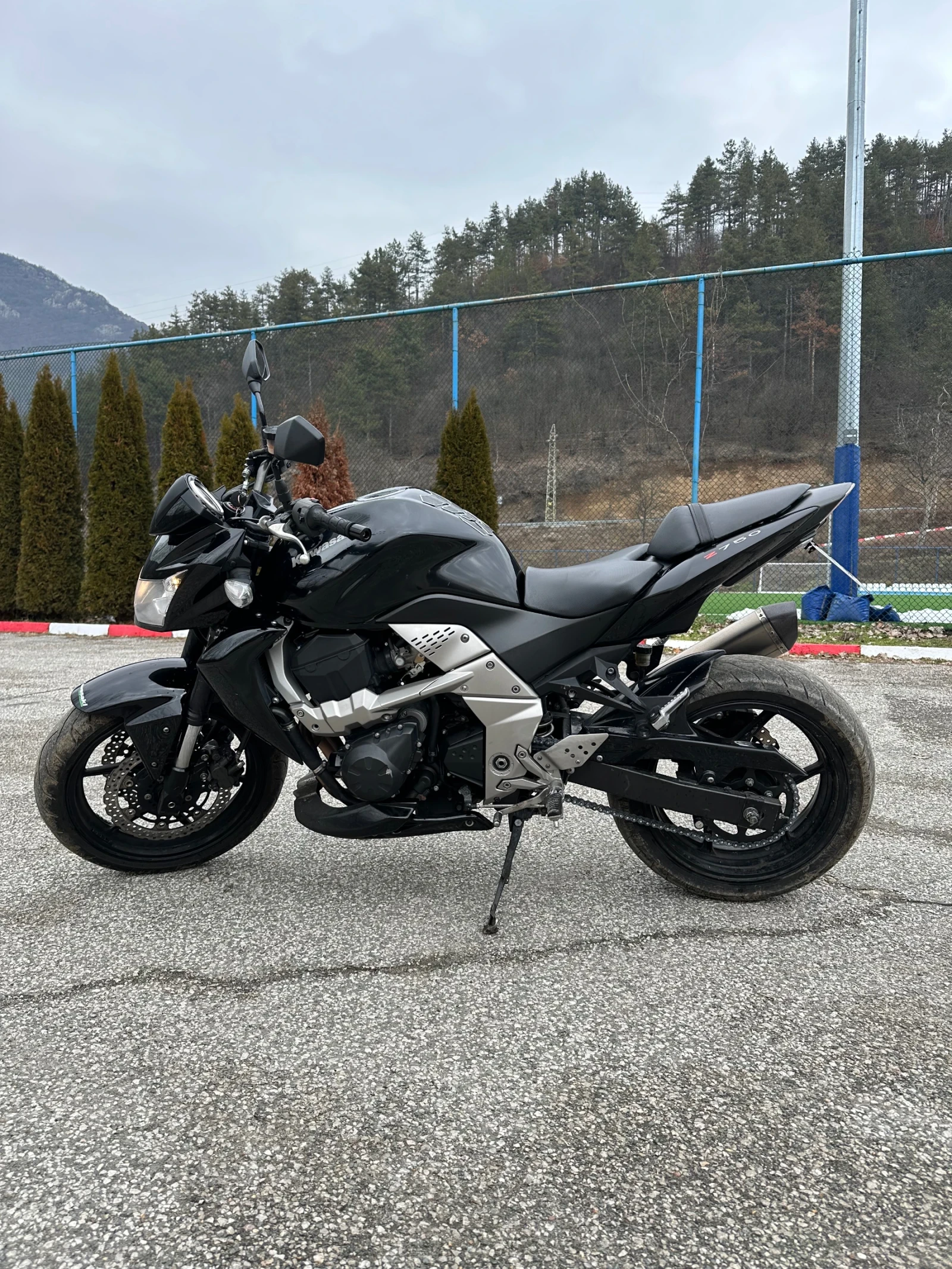 Kawasaki Z 750 - изображение 3