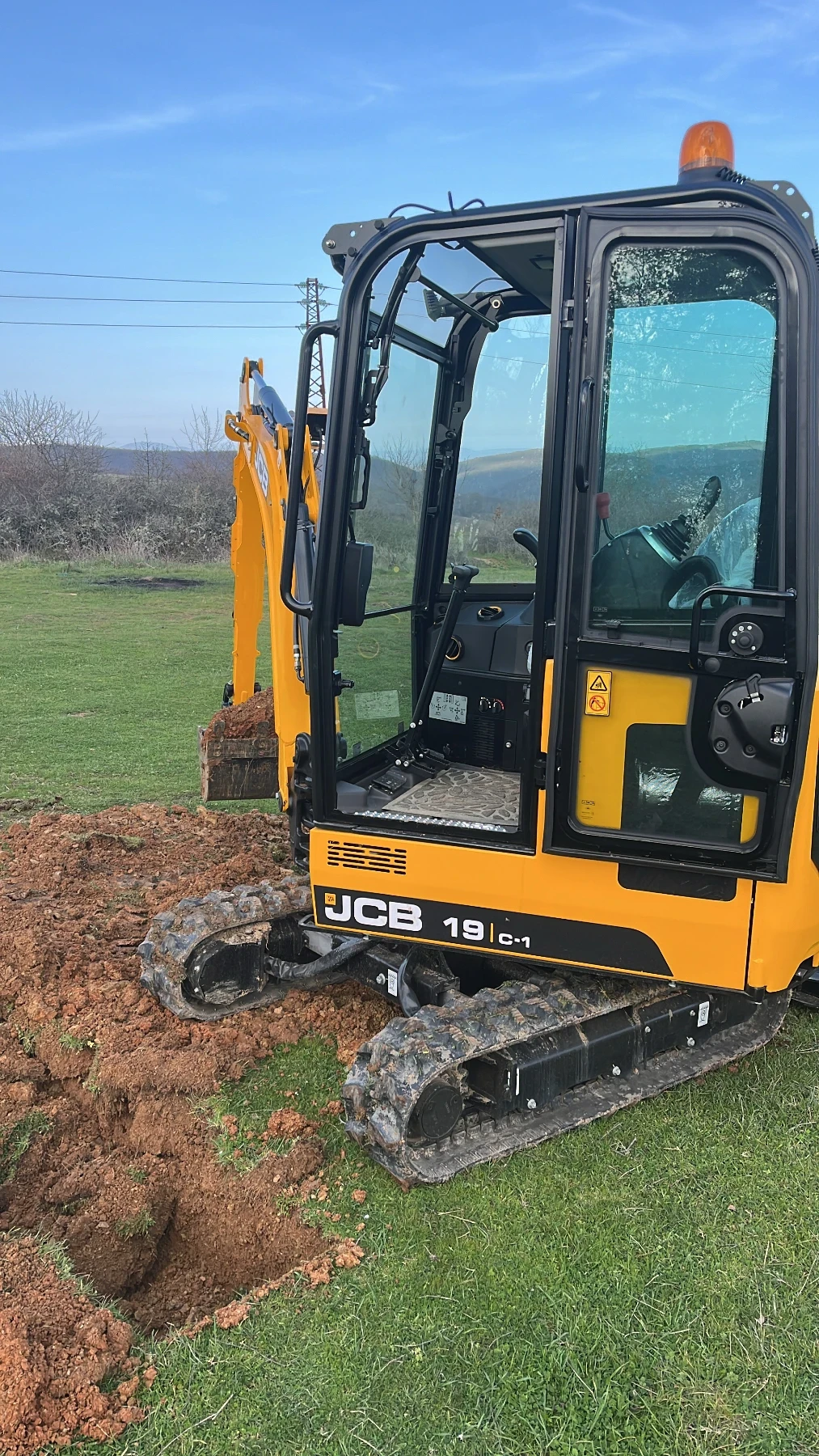 Багер JCB 19c-1, снимка 5 - Индустриална техника - 56215767