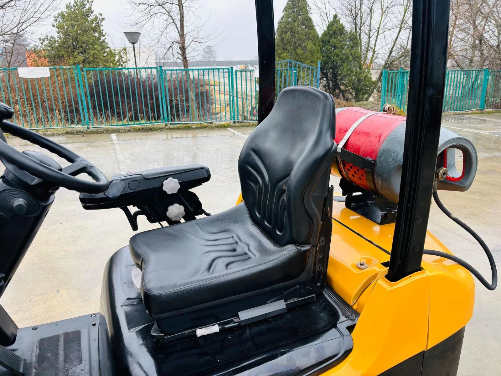 ������� Cat ������� ����������, ������� | Mobile.bg � ����������� 6