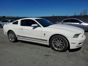 Ford Mustang 3.7l, снимка 1