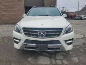 Mercedes-Benz ML 550 4MATIC 4dr/CARFAX/PANO/360/ОБДУХВАНЕ, снимка 2