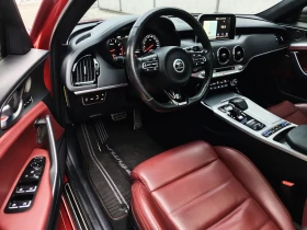 Kia Stinger 3.3i GT Turbo/4x4/ПАНОРАМА/ОБДУХВАНЕ/HEAD UP/F1/, снимка 8