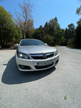 Opel Vectra C GTS, снимка 1