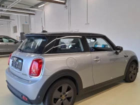 Mini Cooper SE LED Navi 96.5% SoH, снимка 4