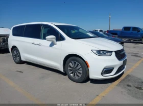 ������ Chrysler Pacifica