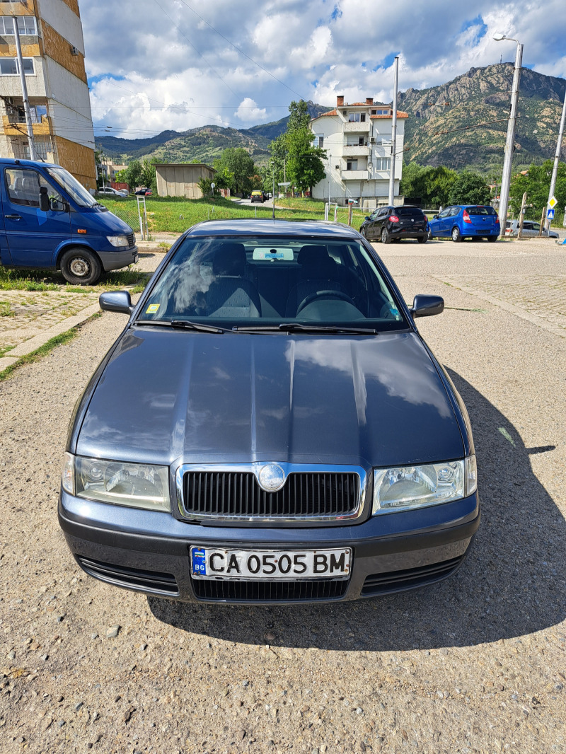 Skoda Octavia 1.9, снимка 1 - Автомобили и джипове - 46056560