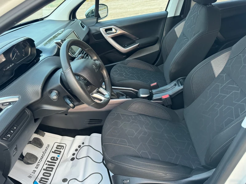 Peugeot 2008 1.6 HDI NAVI 139000km, снимка 9 - Автомобили и джипове - 47419070