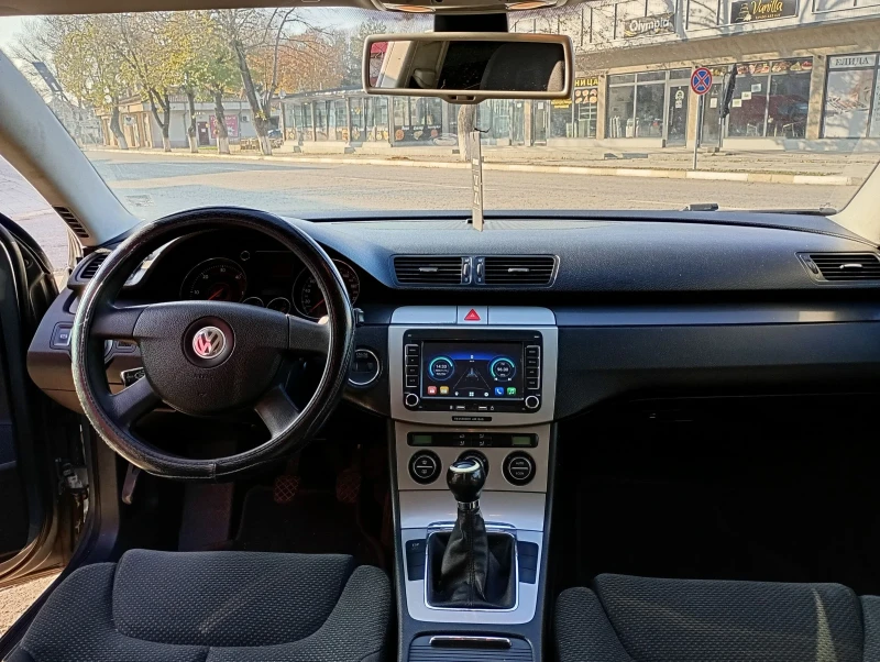 VW Passat B6, снимка 7 - Автомобили и джипове - 47994906