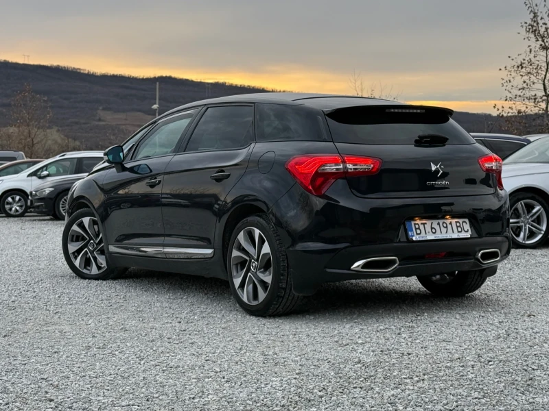 Citroen DS5 2.0HDi Първи Собс. Кожа Масаж Кам КЕЙЛЕС , снимка 6 - Автомобили и джипове - 48747095