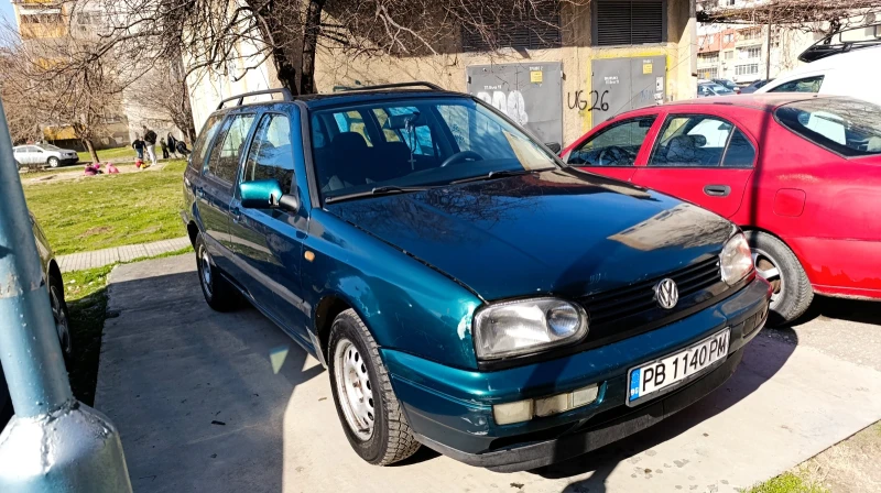 VW Golf Bon Jovi, снимка 1 - Автомобили и джипове - 49298920