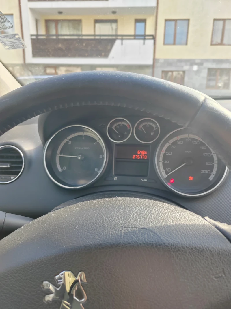 Peugeot 308 1.6HDI, снимка 6 - Автомобили и джипове - 49309981