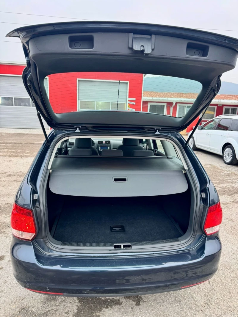 VW Golf 1.9TDI, 105к.с., АВТОПИЛОТ , снимка 4 - Автомобили и джипове - 49366411