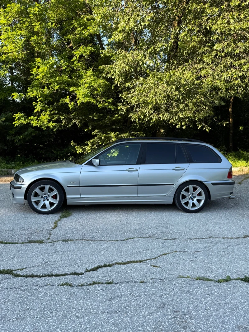 BMW 320, снимка 2 - Автомобили и джипове - 52451189