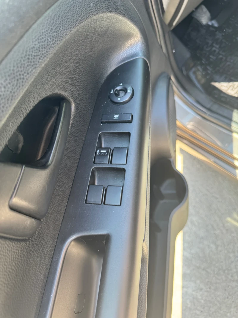 Kia Venga ГАЗ#БЕНЗИН# ПЪРВИ СОБСТВЕНИК, снимка 13 - Автомобили и джипове - 52484094