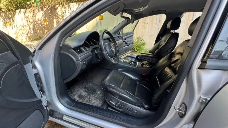 Audi A8, снимка 10 - Автомобили и джипове - 52651794