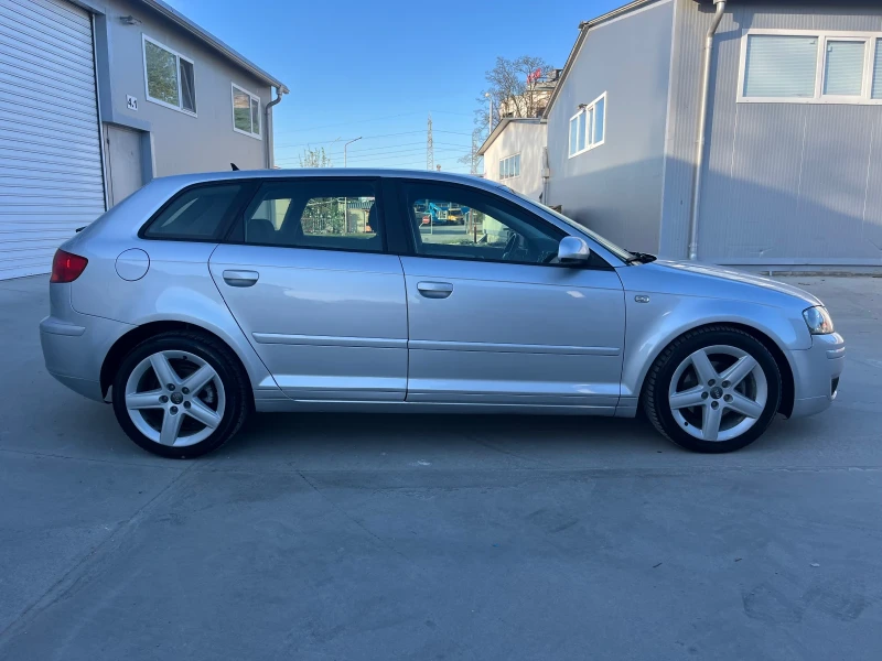 Audi A3 2, 0TDI-АВТОМАТИК/XENON/F1/NAVI!!!, снимка 6 - Автомобили и джипове - 52171241