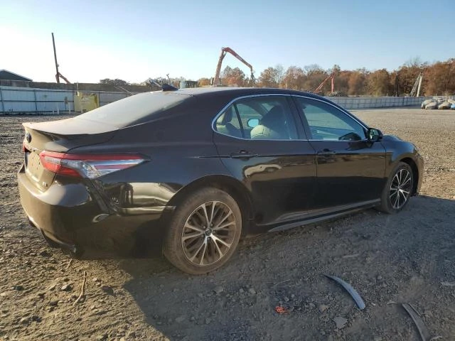 Toyota Camry L , снимка 3 - Автомобили и джипове - 48550369