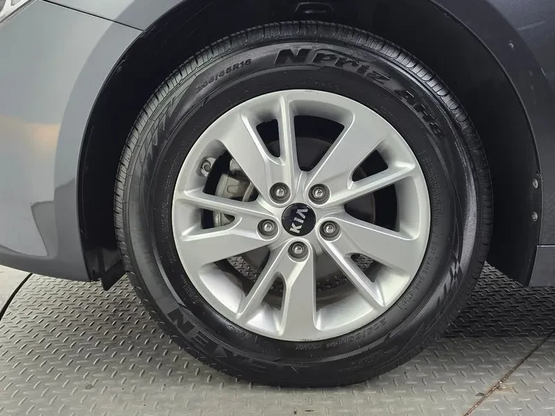 Kia K5 2.0 LPG LUXURY, снимка 5 - Автомобили и джипове - 55717737